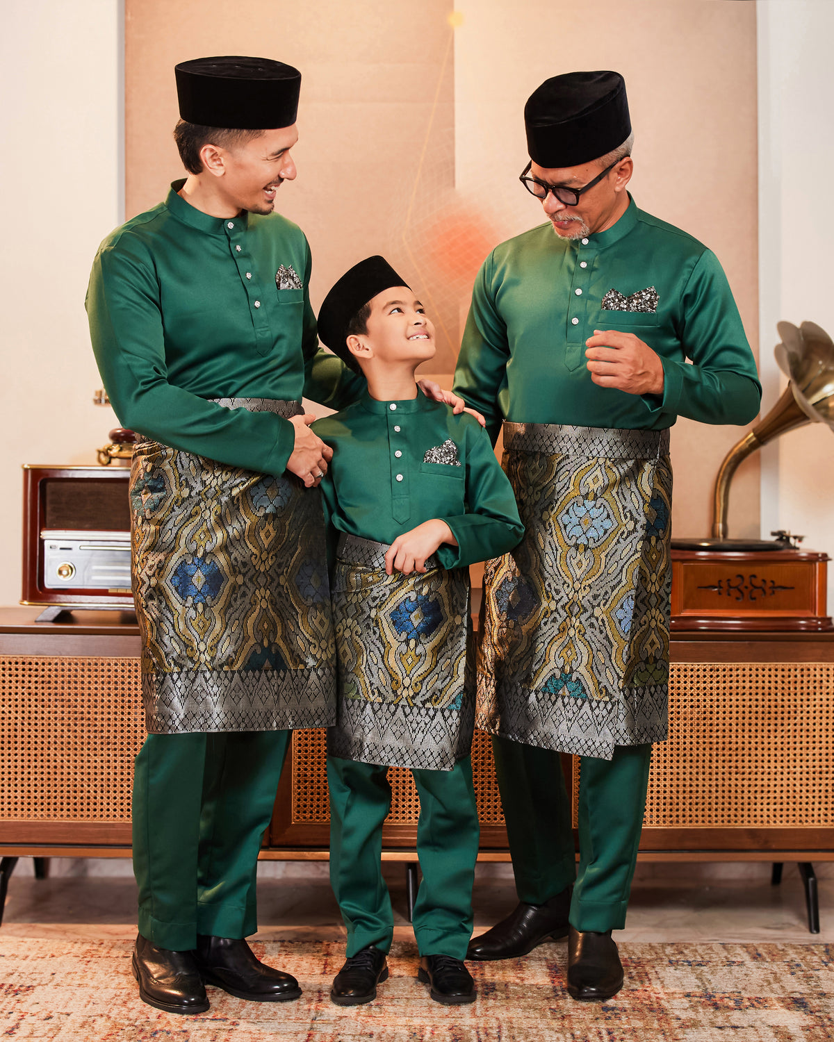 INSTANT MAJESTIC | Black Gold/Mix (SMO77)