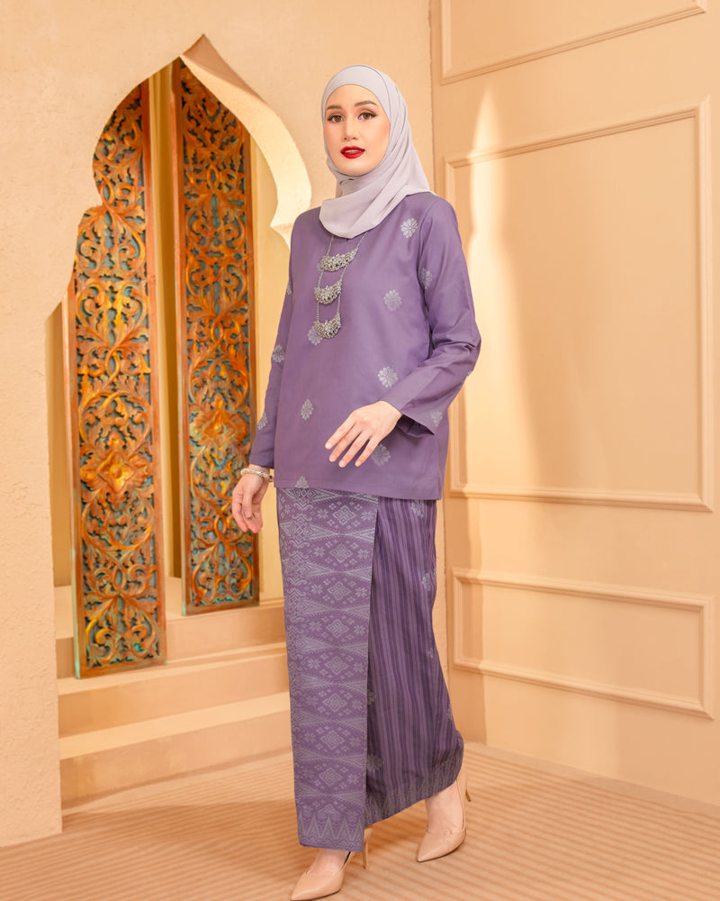 KURUNG MAHSURI (KEDAH) - Songket Jalur | Dusty Purple - Dark Purple