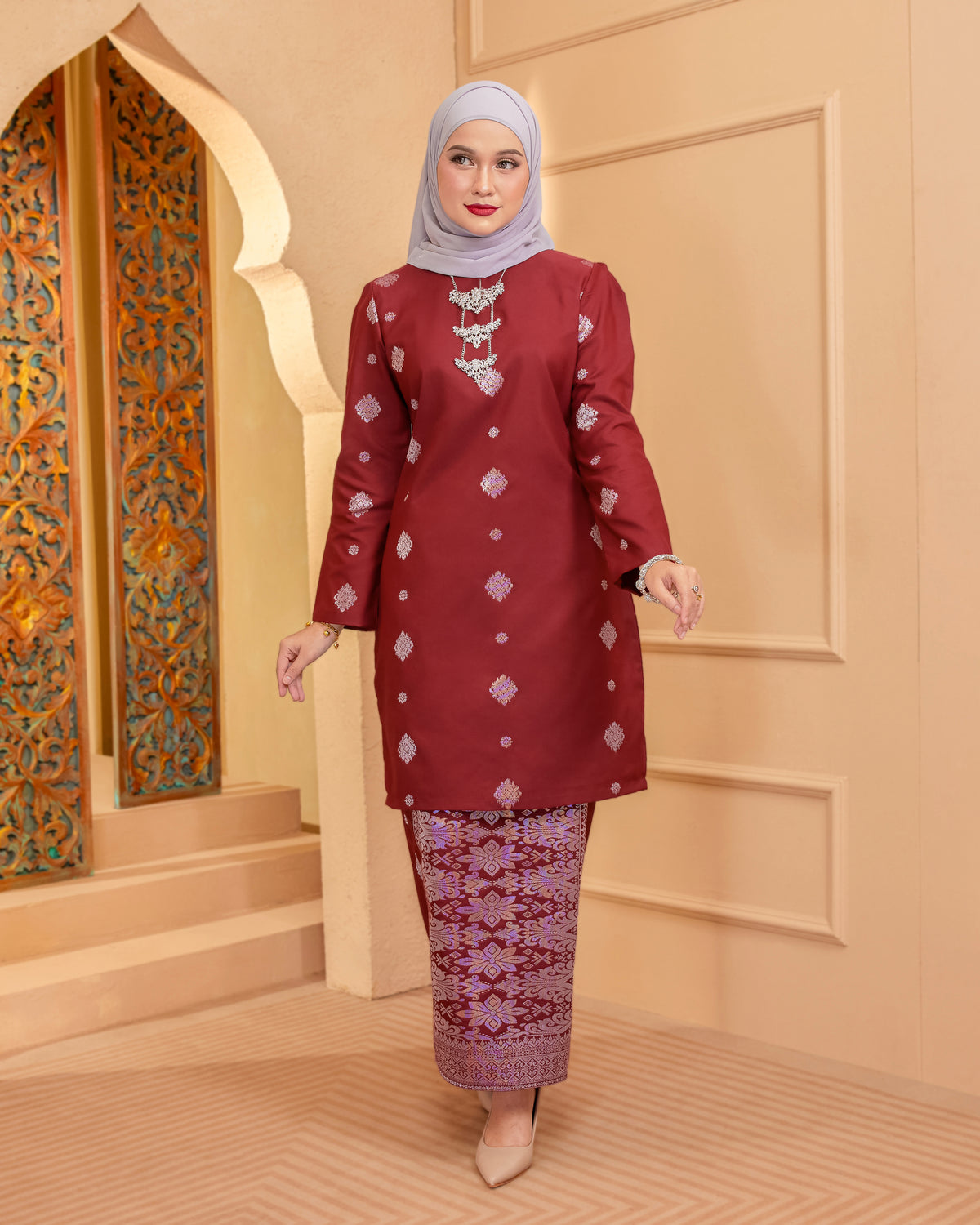KURUNG INTAN (MODEN) - SONGKET TENUN ASLI | MAROON SILVER