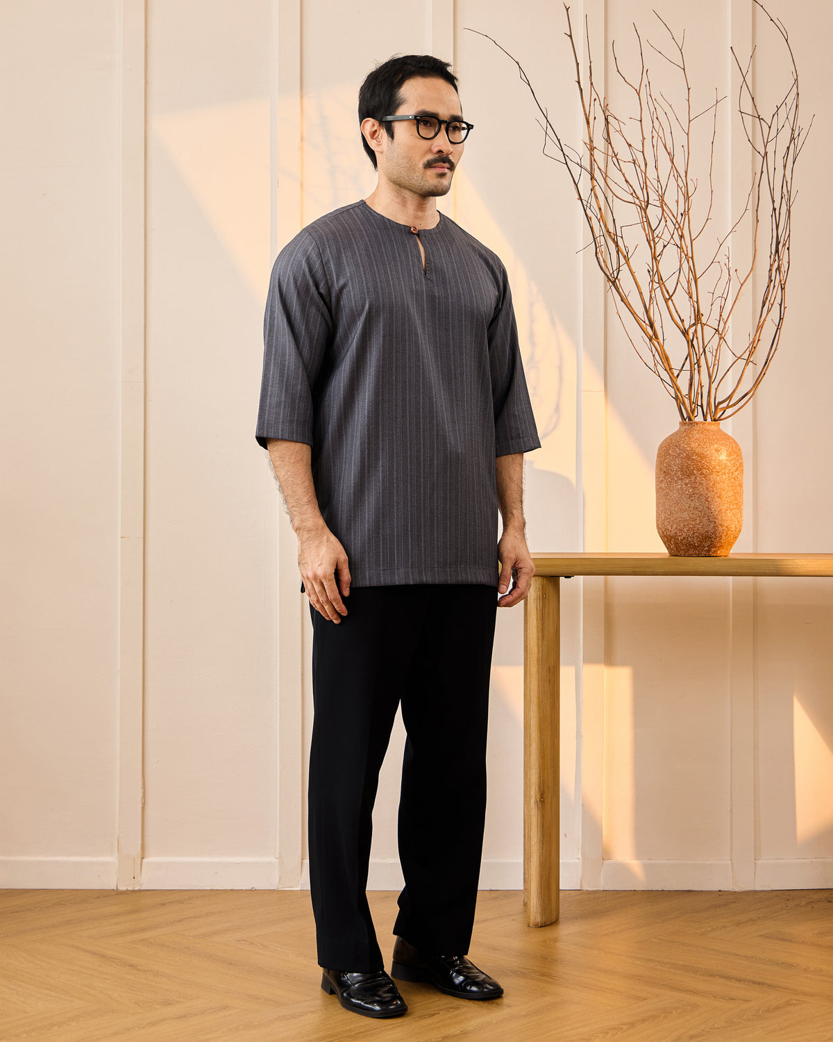 KURTA NADI (STRIPES) - BLACK
