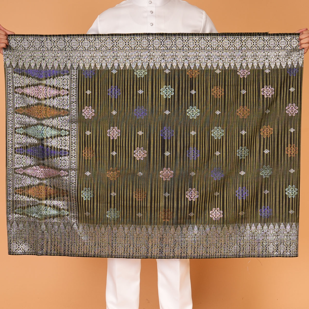 OLIVE SILVER - Mix | Exclusive Handmade (2.5 Meter)