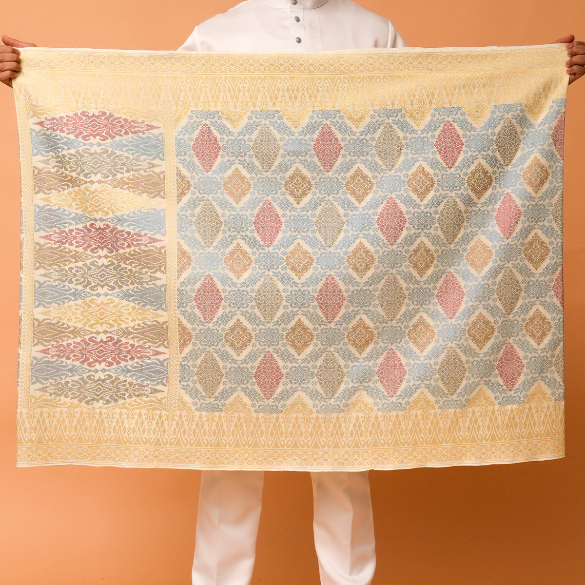 CREAM GOLD - Mix | Premium Handmade (2.5 Meter)