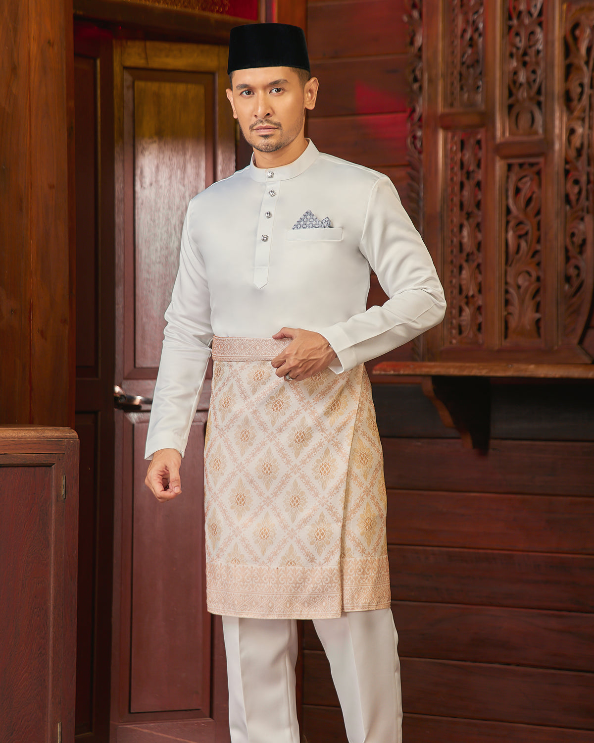 INSTANT ADIKARA - PEACH/GOLD (AK22)