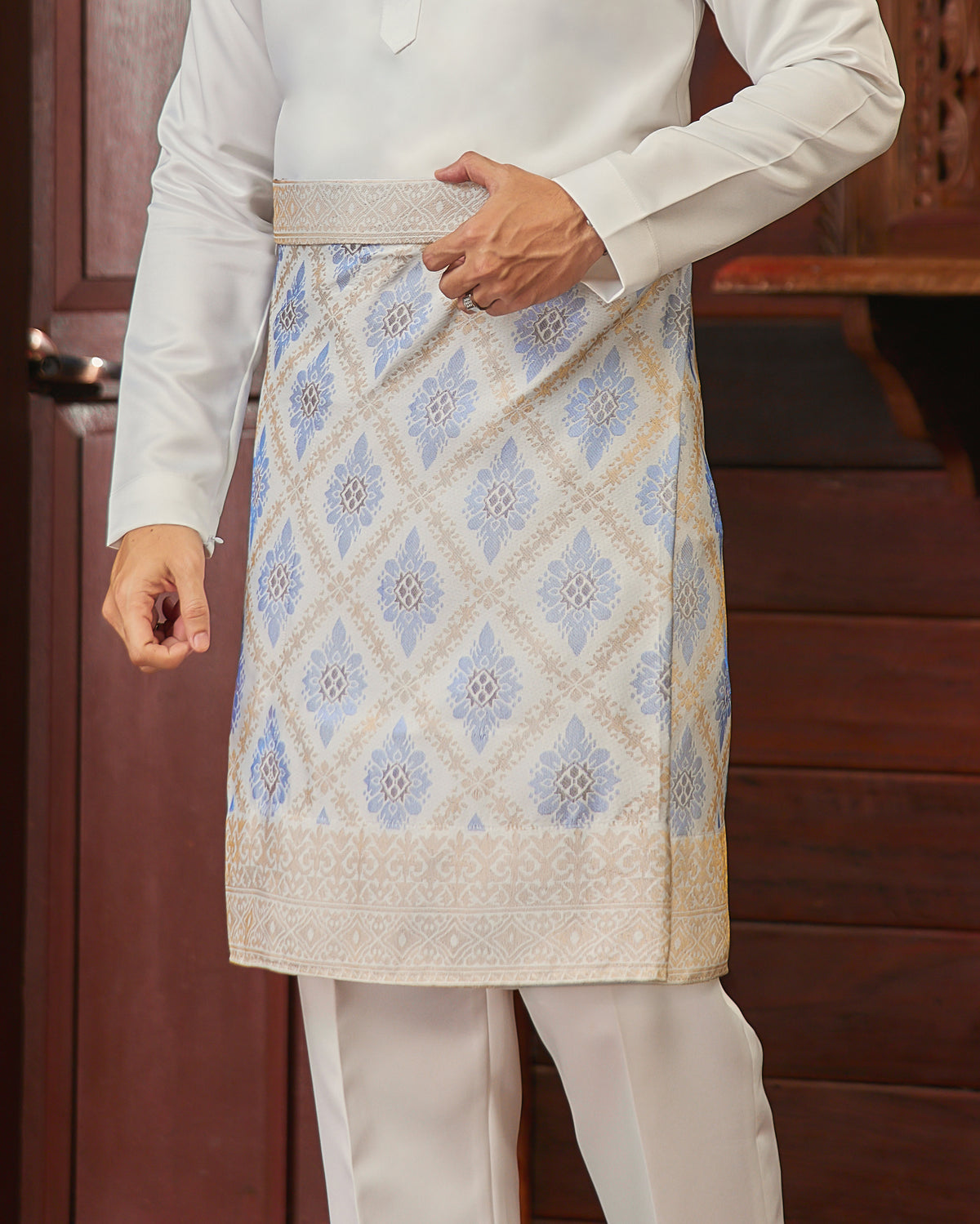 INSTANT ADIKARA -  WHITE GOLD/BLUE (AK20)