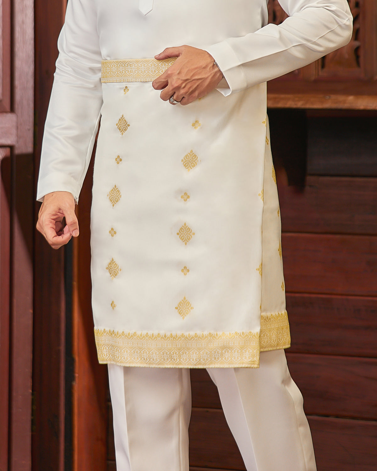 INSTANT ADIKARA - WHITE GOLD (AK23)