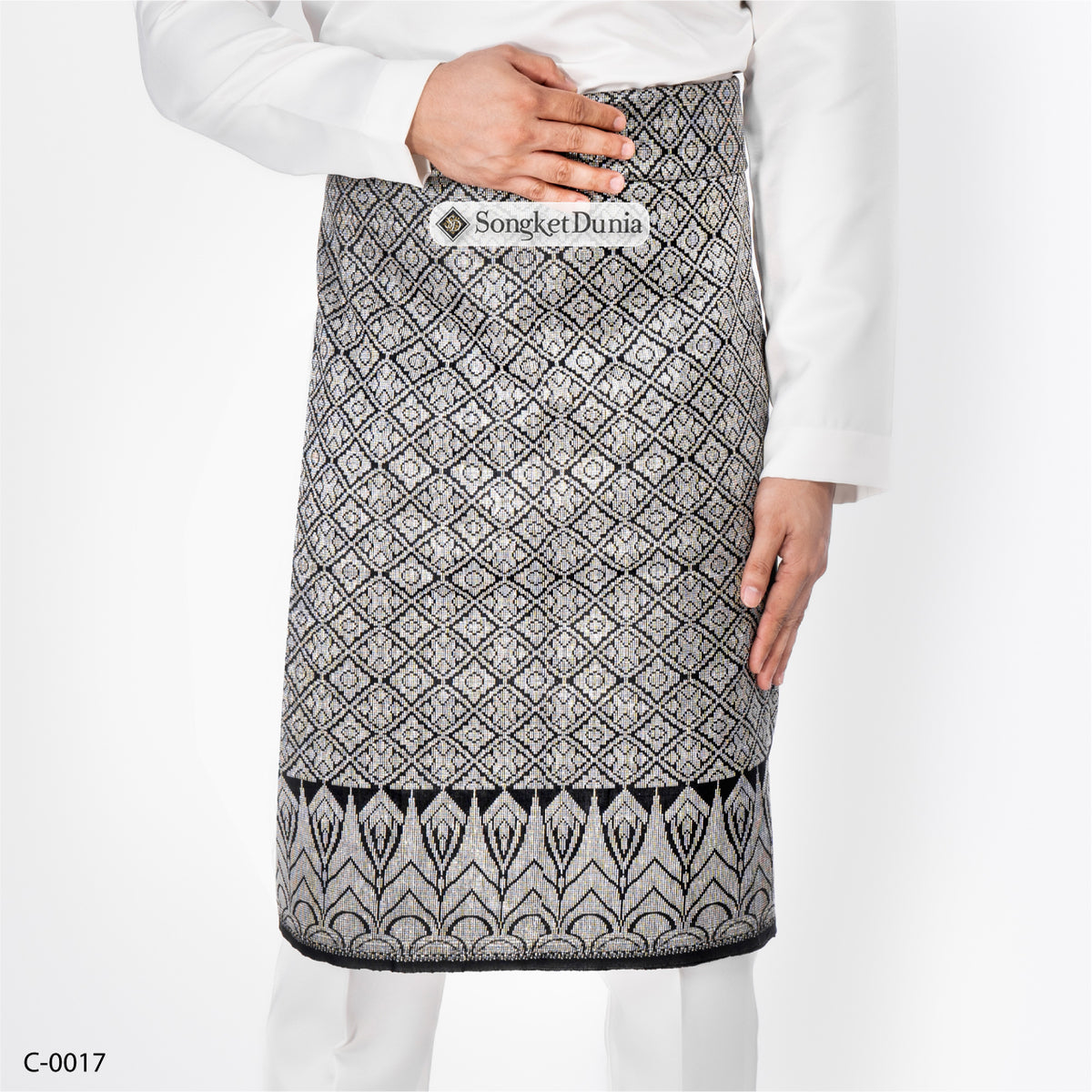 BLACK - SILVER (C-0017) | Classic