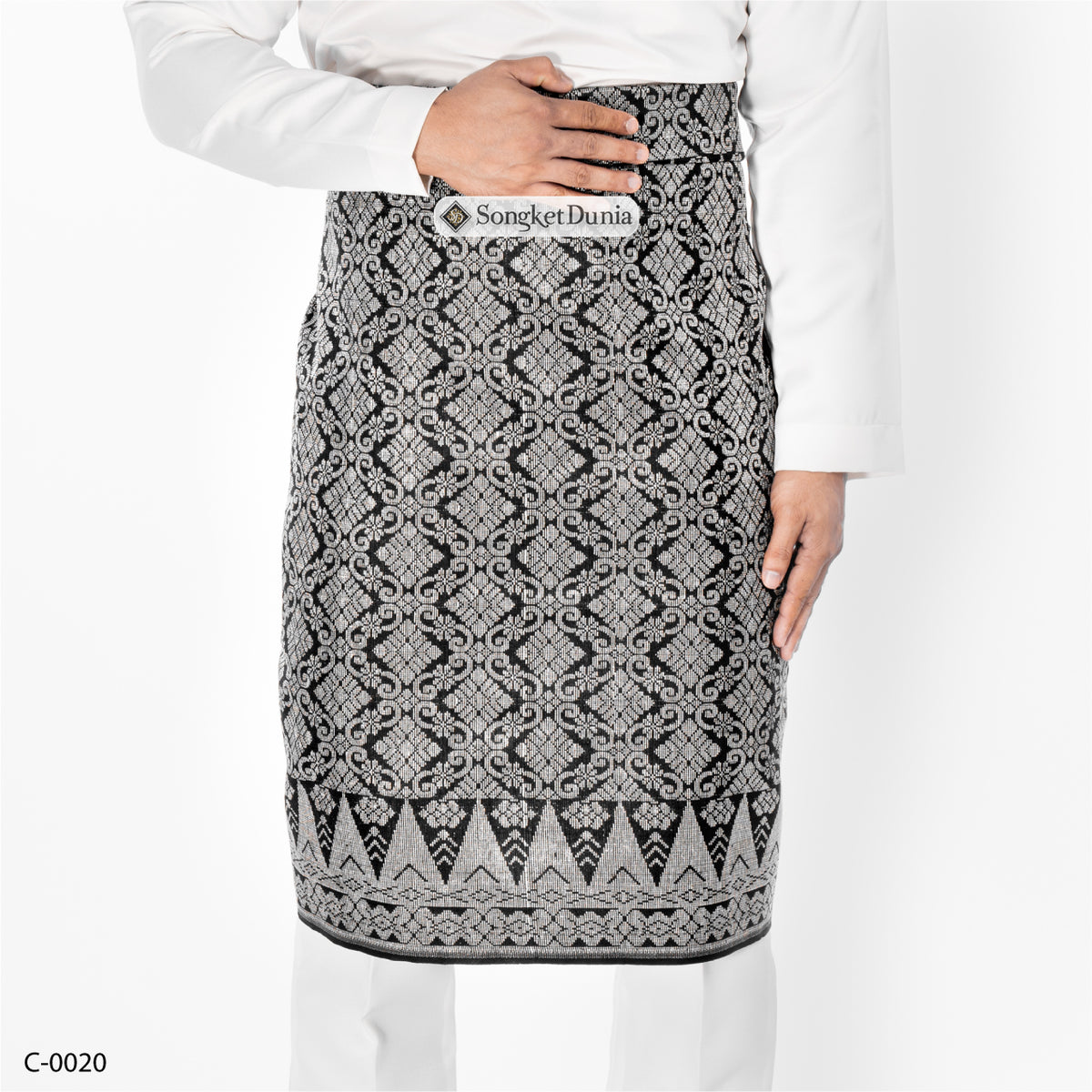 BLACK - SILVER (C-0020) | Classic