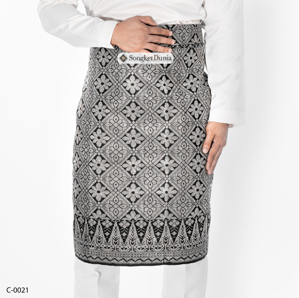 BLACK - SILVER (C-0021) | Classic