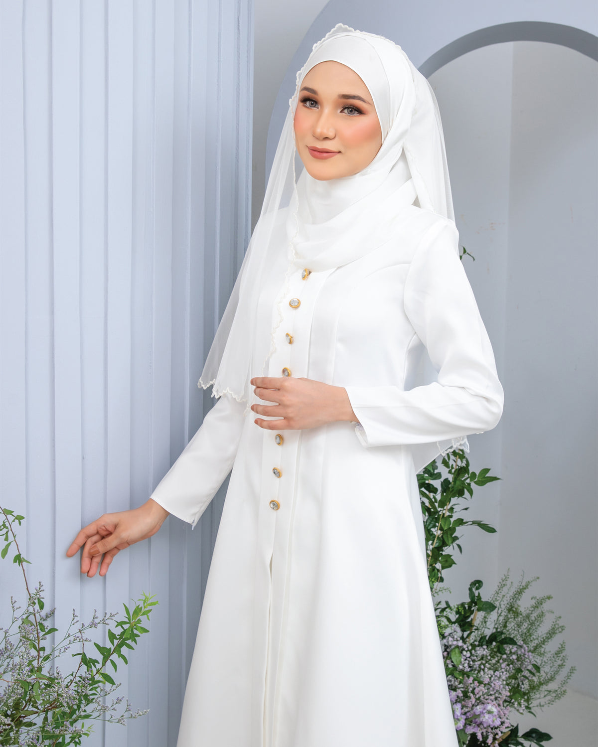 KUNTUM KURUNG ( OFF WHITE)