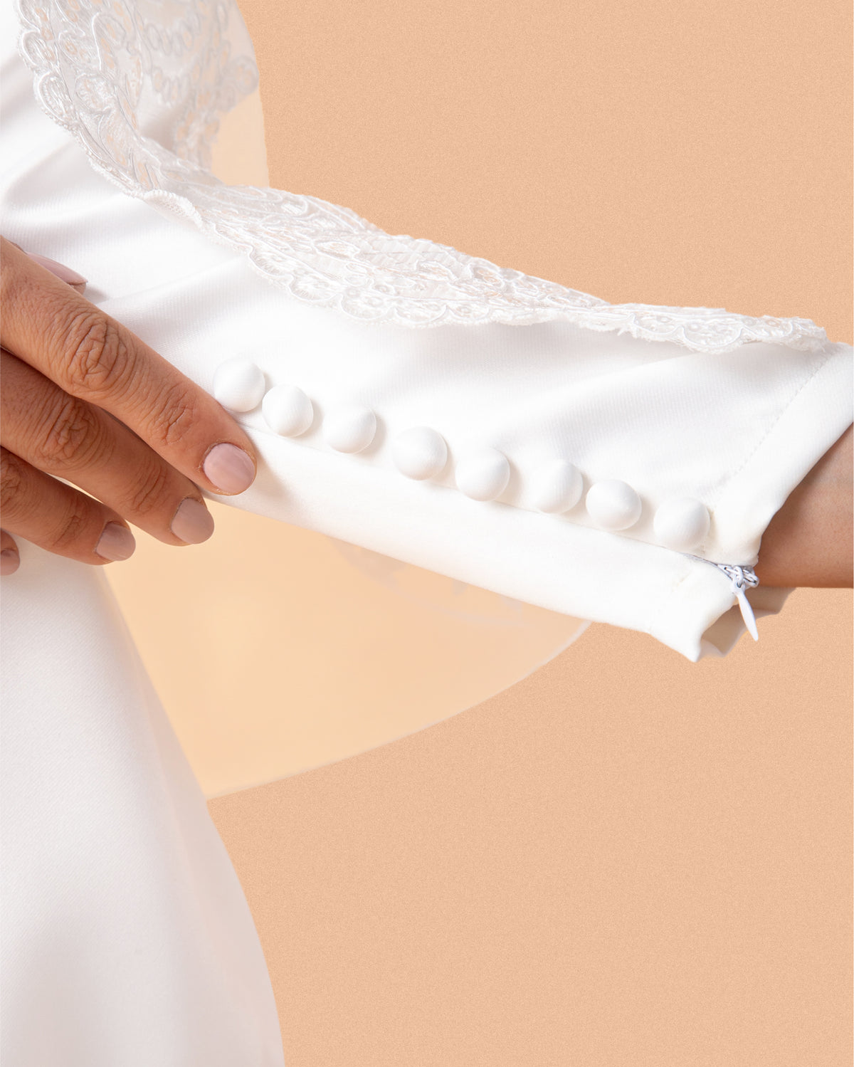 CLEARANCE | AINA KURUNG NIKAH ( OFF WHITE)
