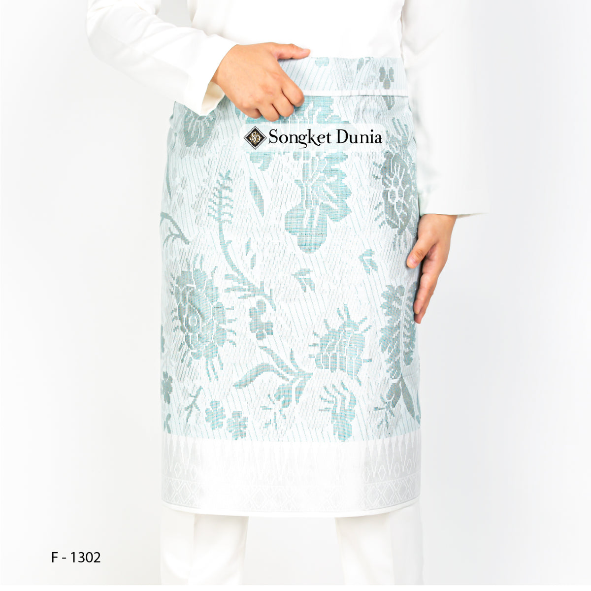 WHITE SILVER - Blue Turquoise (F1302) | Majestic