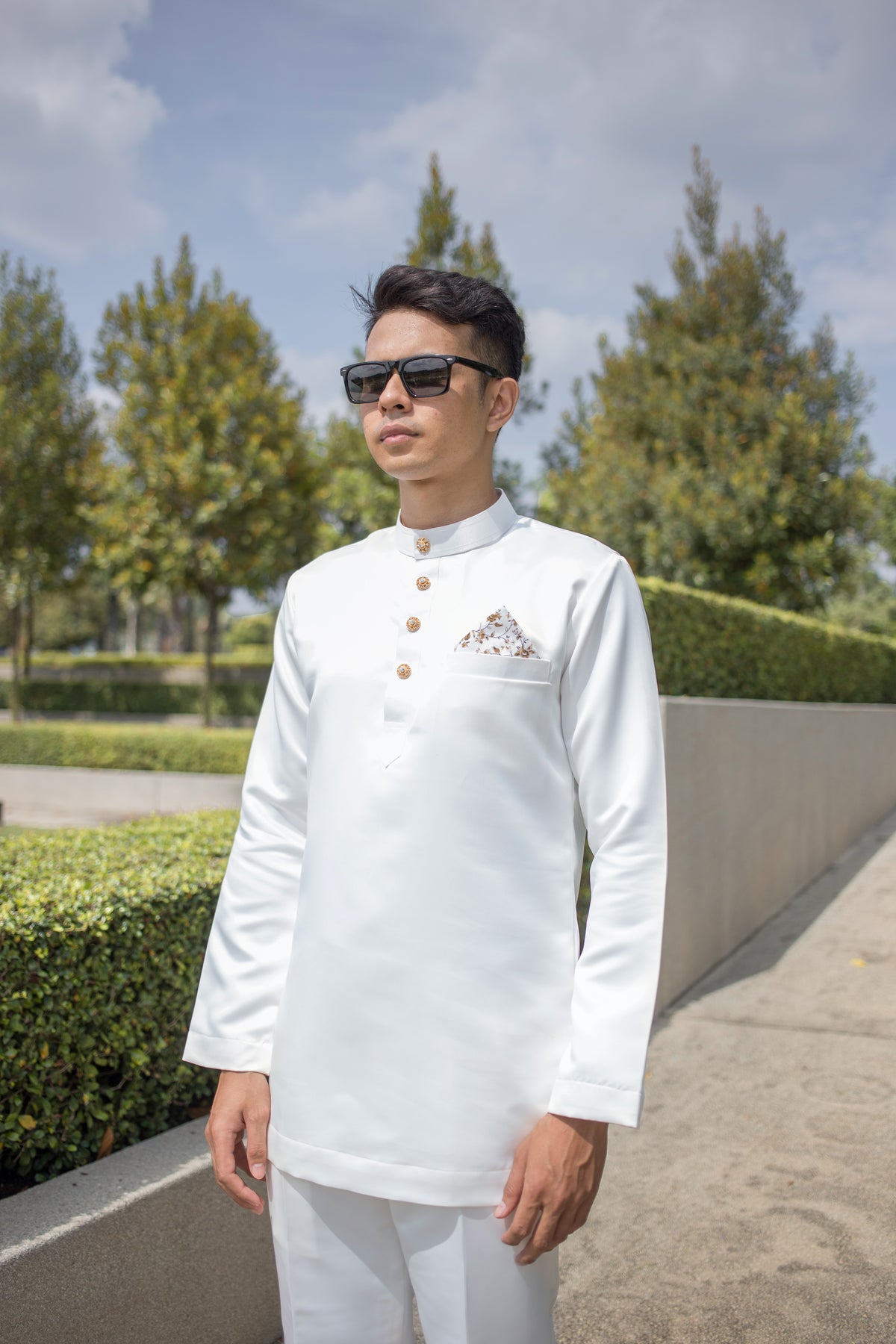 BAJU MELAYU PREMIUM DUCHESS (OFF WHITE)