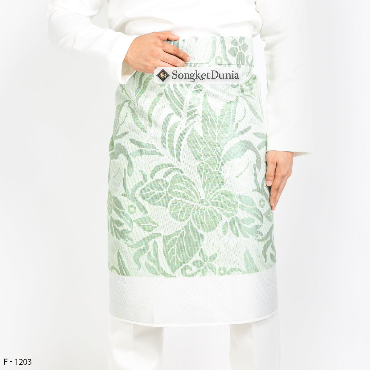 WHITE SILVER - Mint Green (F1203) | Majestic